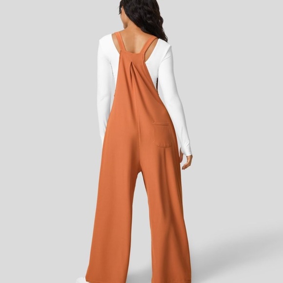 Halara Jumpsuit new - Picture 5 of 6